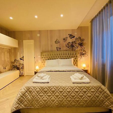Sweet Time Venice, Luxury San Marco Frezzaria Apt! Buitenkant foto