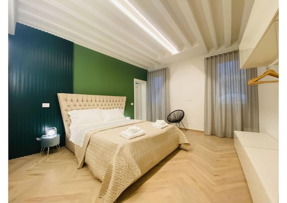 Sweet Time Venice, Luxury San Marco Frezzaria Apt! Buitenkant foto
