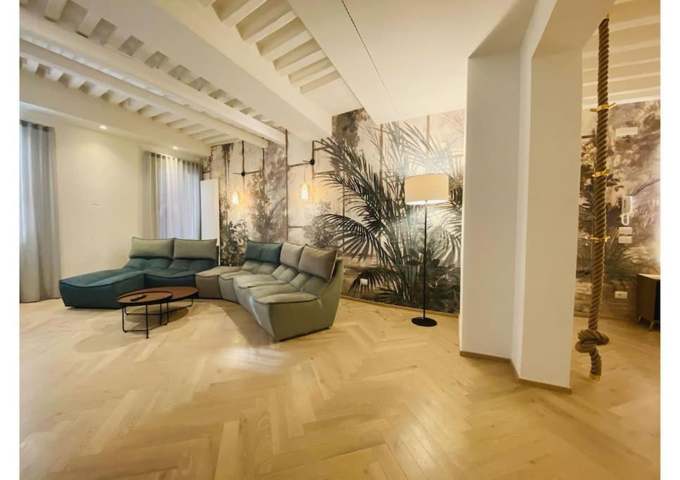 Sweet Time Venice, Luxury San Marco Frezzaria Apt! Buitenkant foto