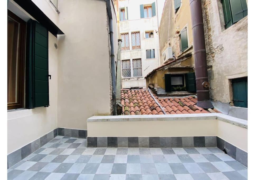 Sweet Time Venice, Luxury San Marco Frezzaria Apt! Buitenkant foto