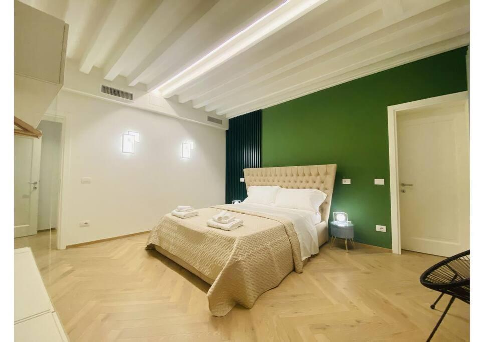 Sweet Time Venice, Luxury San Marco Frezzaria Apt! Buitenkant foto